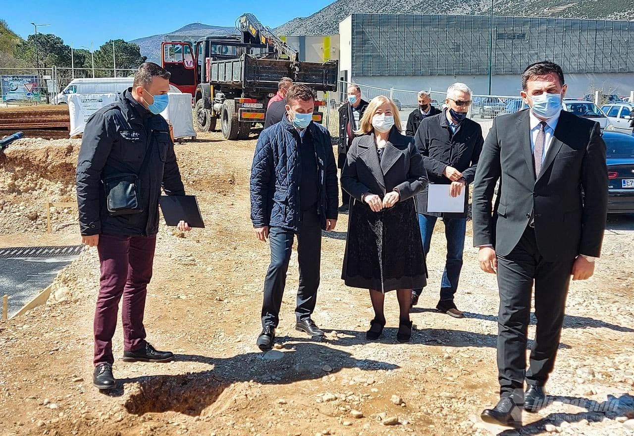 U Sutini se počinje graditi stambeni objekt za korisnike kolektivnih centara