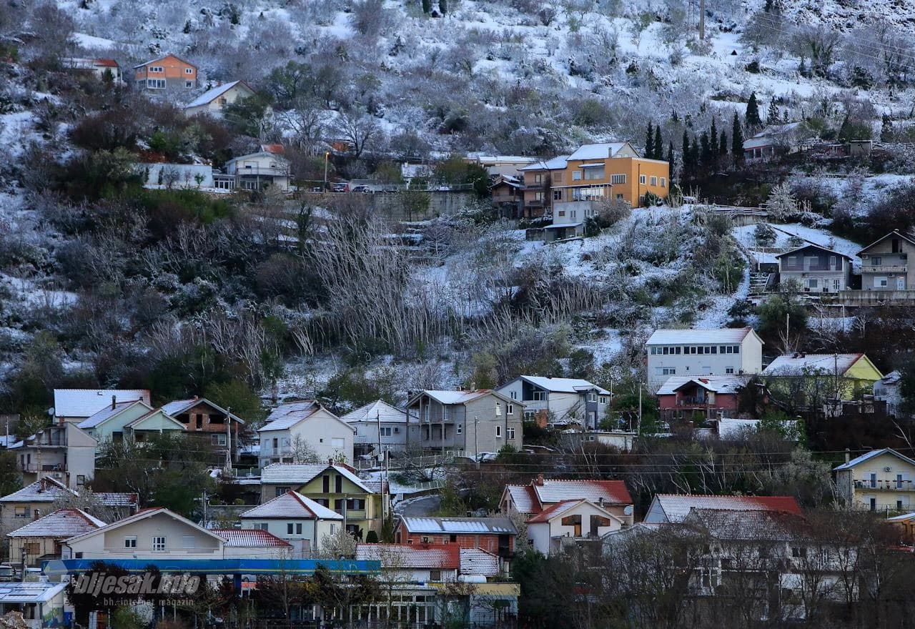 Ljepota Mostara omotanog bijelim pokrivačem u proljeće