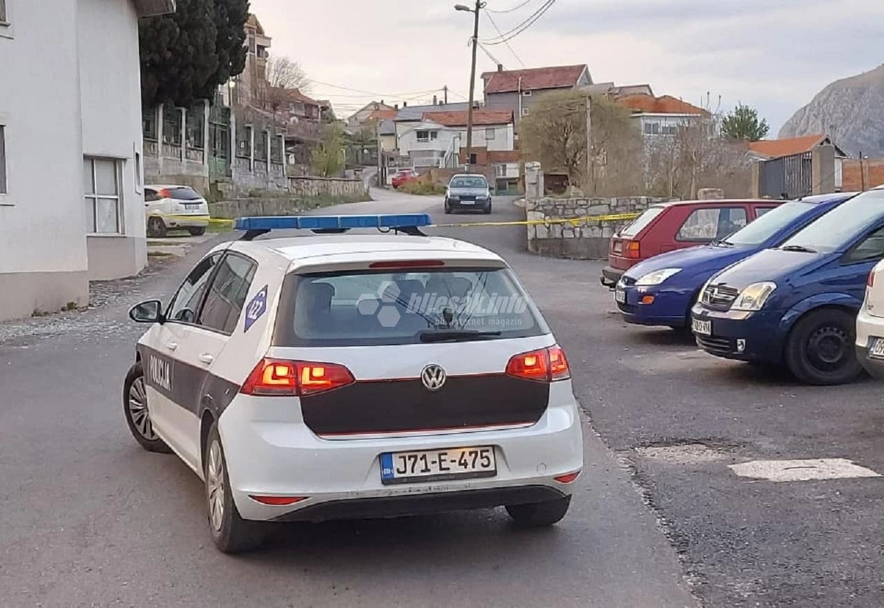 Na cestu ispred obiteljske kuće bačena eksplozivna naprava