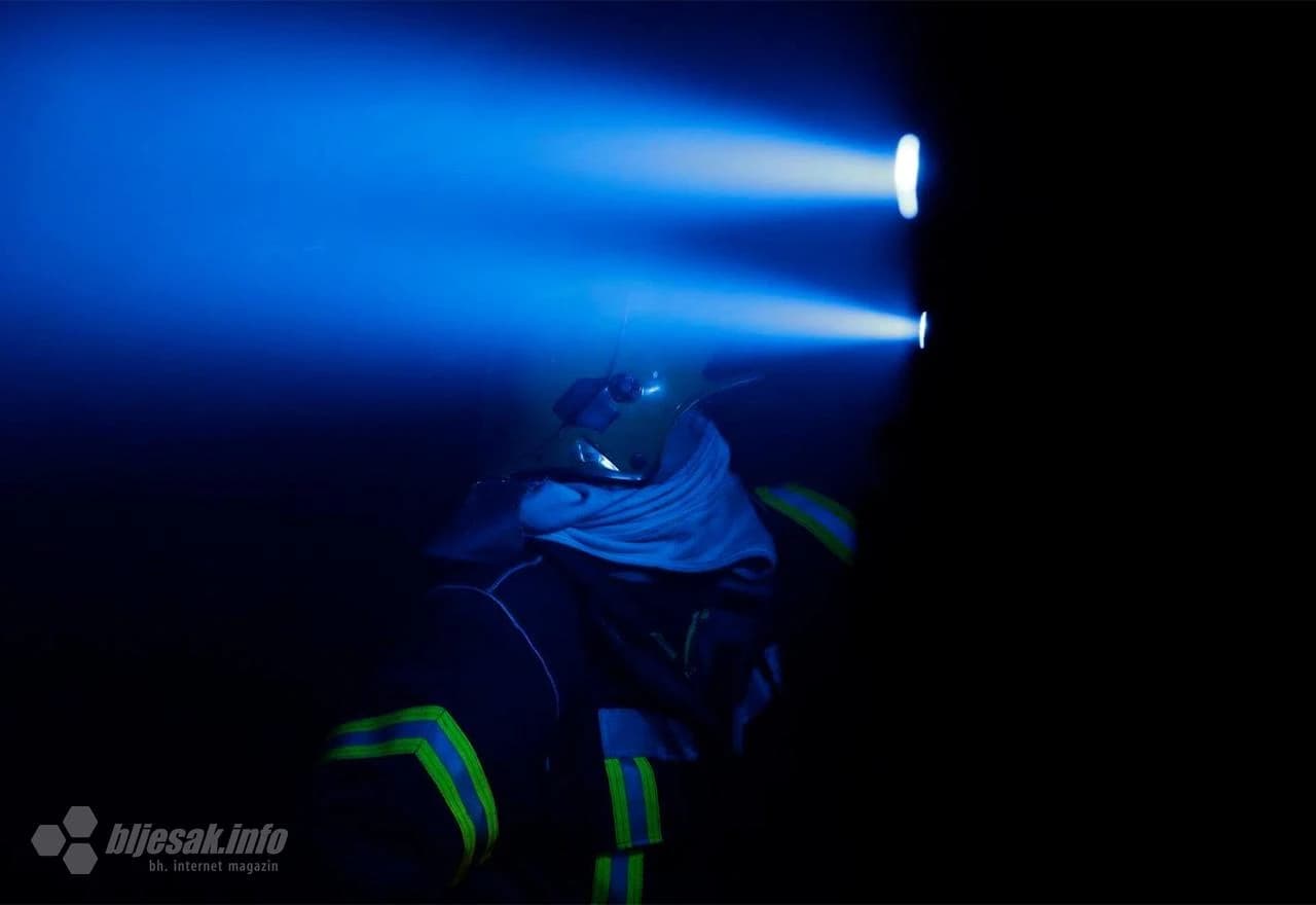 Gori na Fortici - vatra došla do vjetrenjača