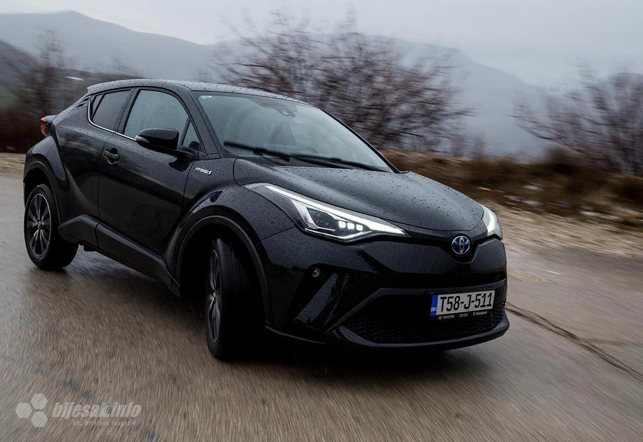 Toyota C-HR 1.8 Hybrid e-CVT C-HIC