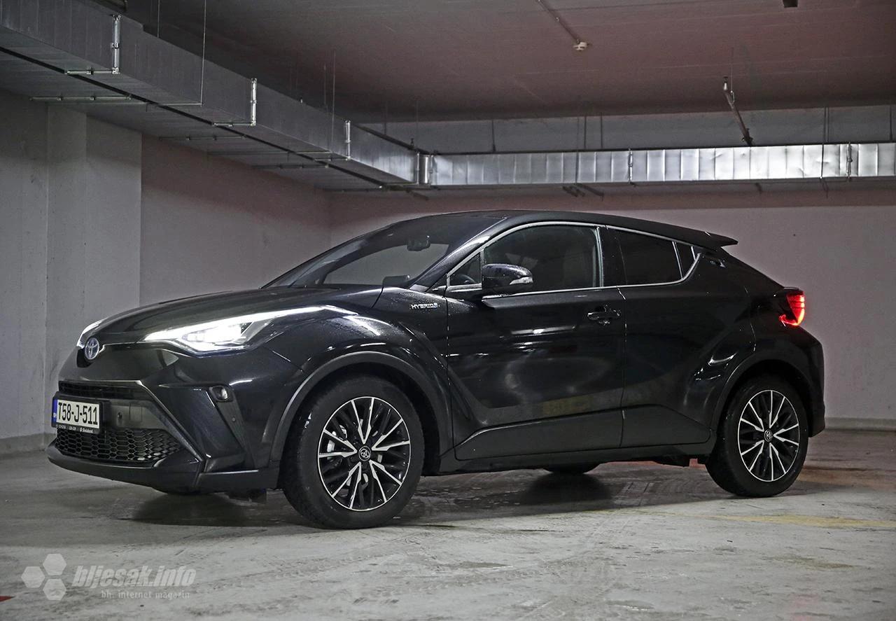 Toyota C-HR 1.8 Hybrid e-CVT C-HIC