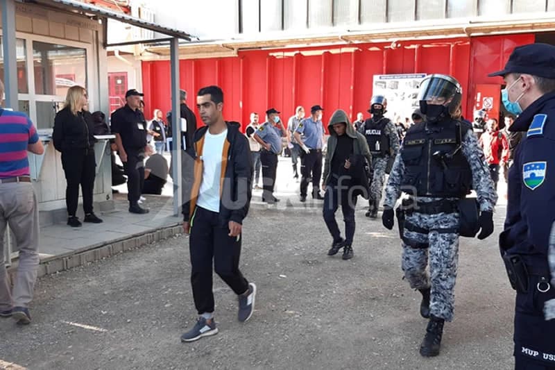 U migrantskom kampu Bira