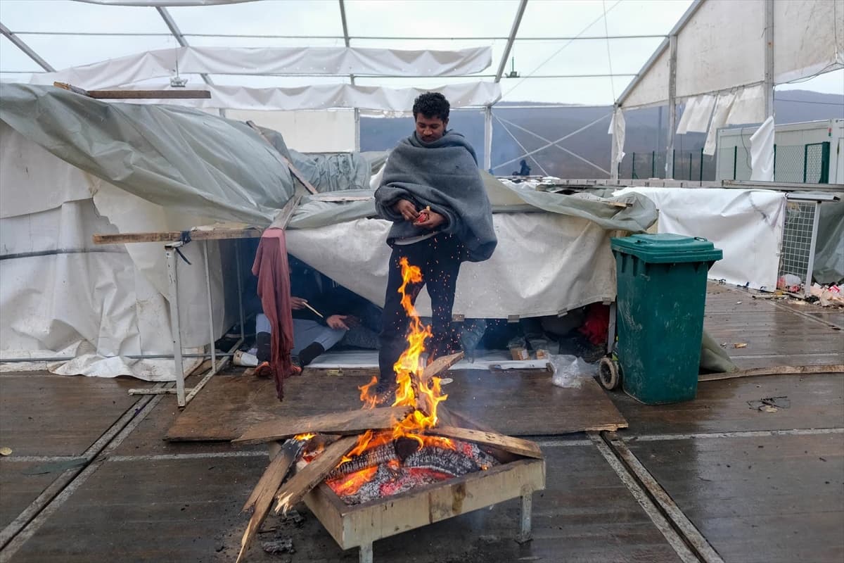 Migranti već drugi dan odbijaju hranu, u znak prosvjeda zbog uvjeta u kojim borave