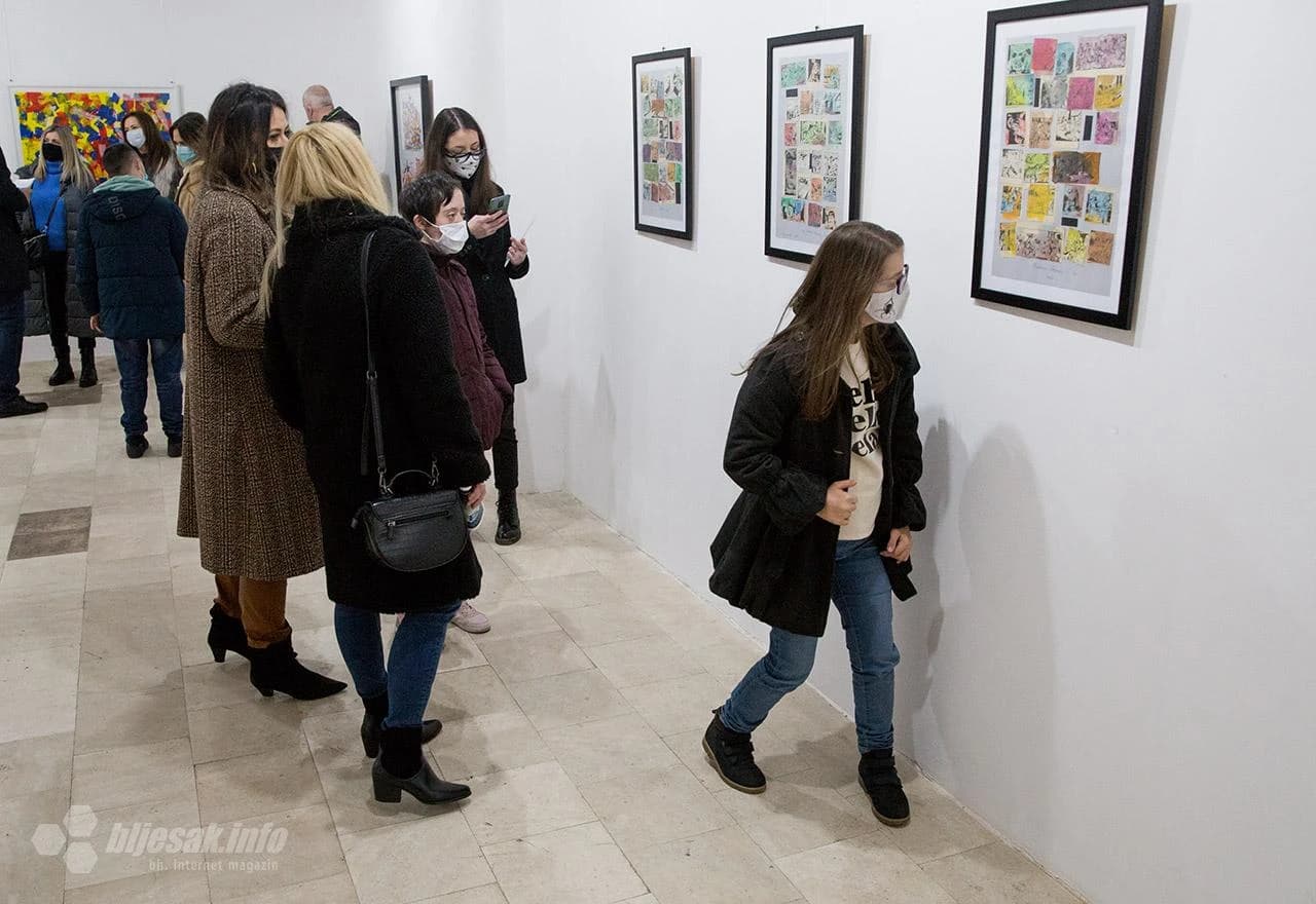 Izložba Udruge za Down sindrom