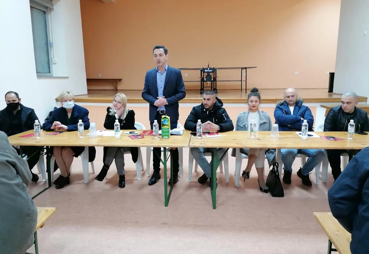 Predstavljanje kandidata liste 'Ostajte ovdje' je održano u naselju Baćevići