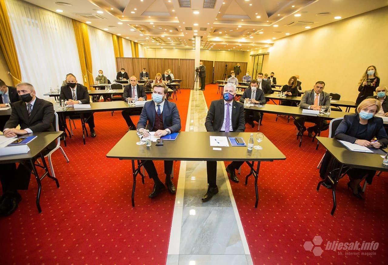 Forum: BiH bilježi blagi oporavak gospodarstva