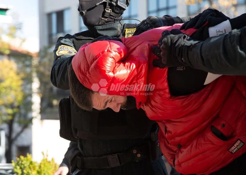 Uhićeni u akciji ''Inpact'' privedeni u prostorije FUP-a