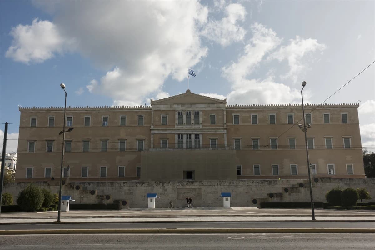  U Grčkoj uveden drugi lockdown, puste ulice i trgovi Atene