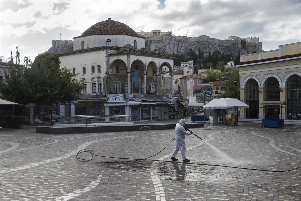  U Grčkoj uveden drugi lockdown, puste ulice i trgovi Atene
