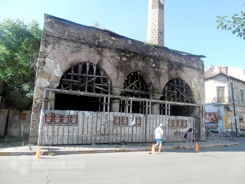 ...kao da broji zadnje dane