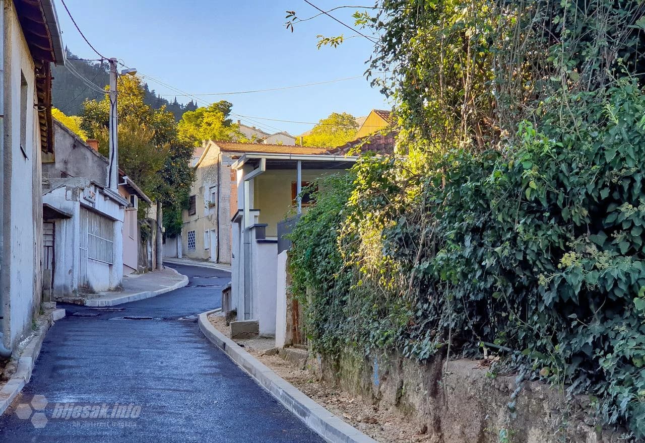 Završeno je postavljanje prvog sloja