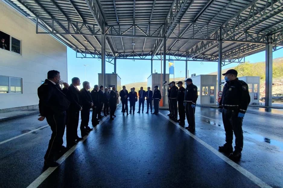 Granični prijelaz Vraćenovići