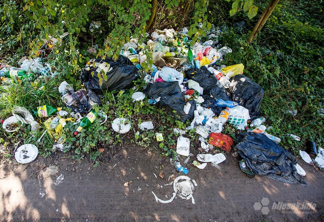 Akcija čišćenja Rekreacijsko-sportskog centra Bunica