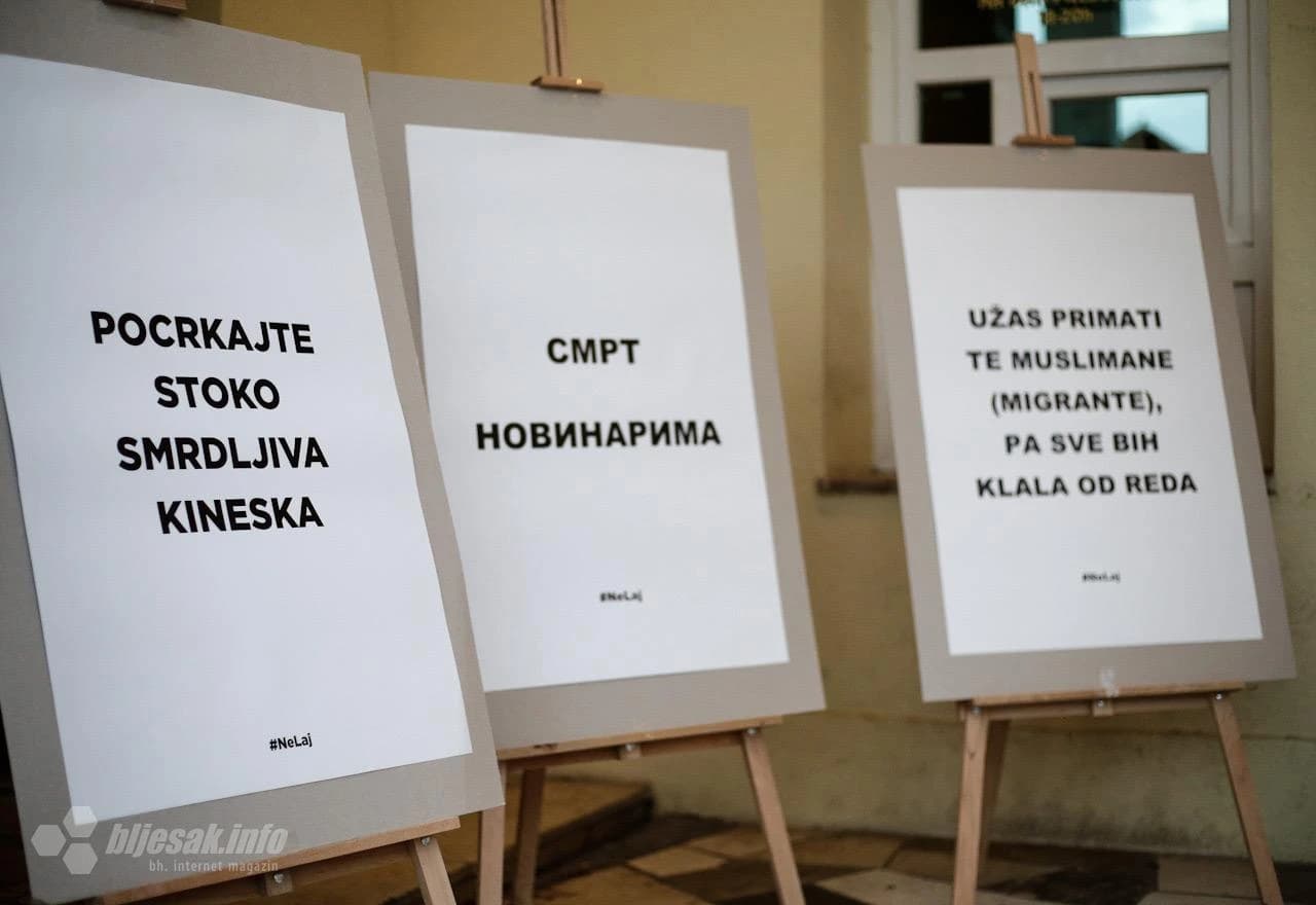 Izložba o govoru mržnje na platou Narodnog pozorišta Mostar