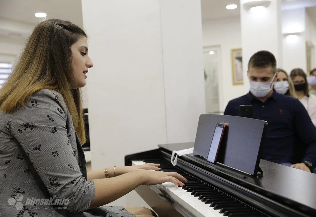 Svečana sjednica Skupštine Vijeća mladih Grada Mostara