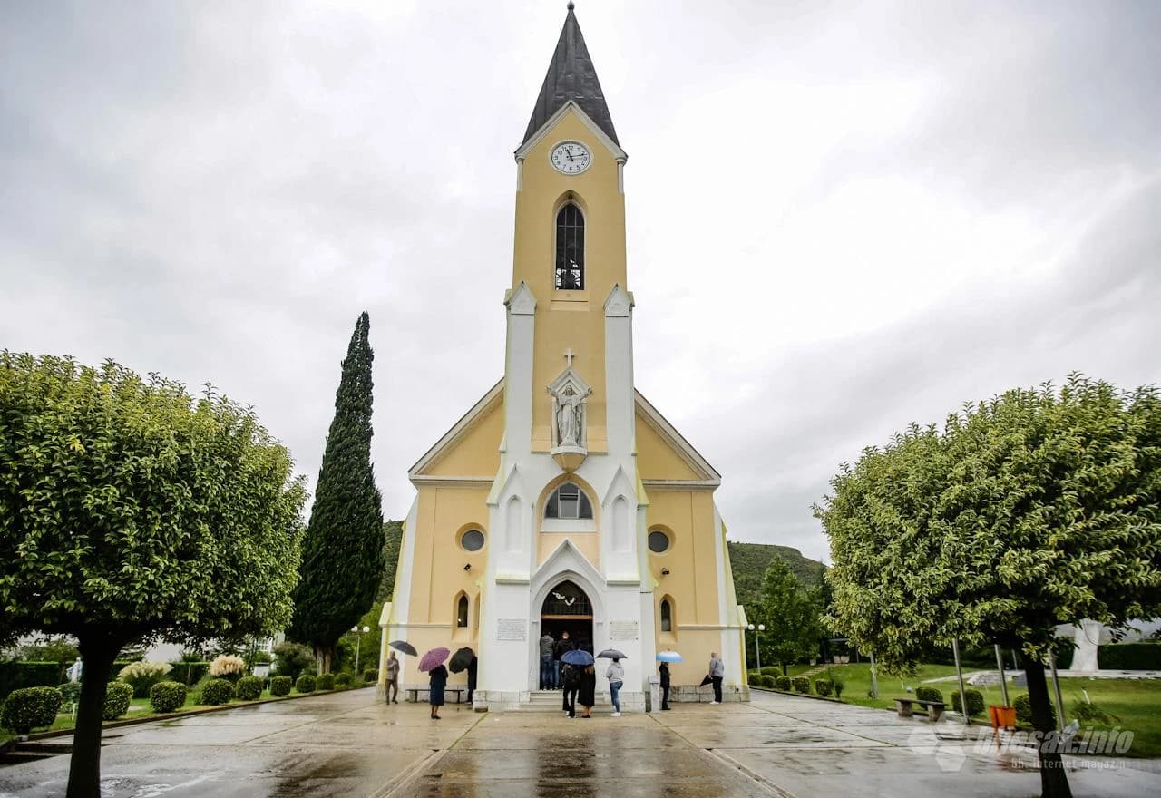 Sveta misa u župi Presvetog Srca Isusova Potoci