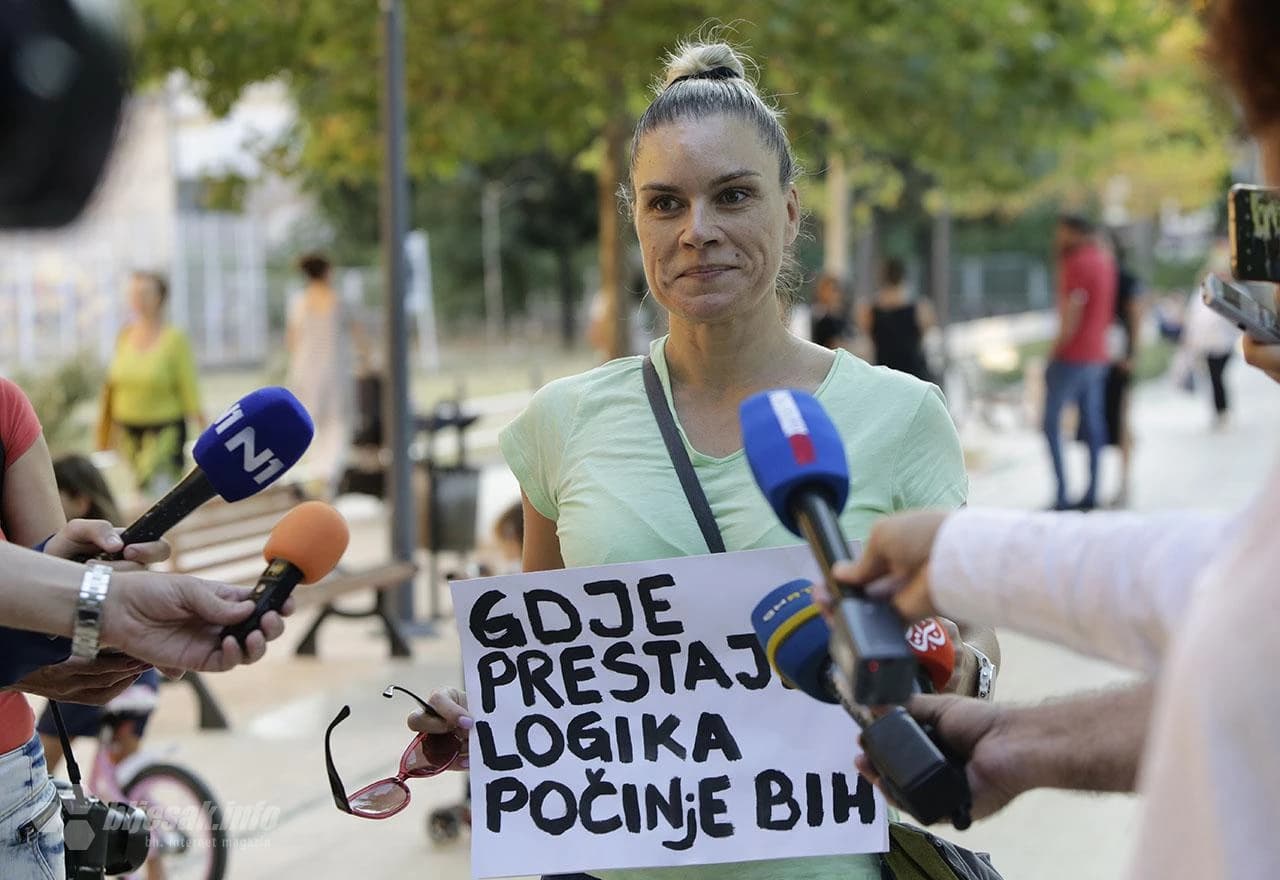 Prosvjed roditelja u Mostaru
