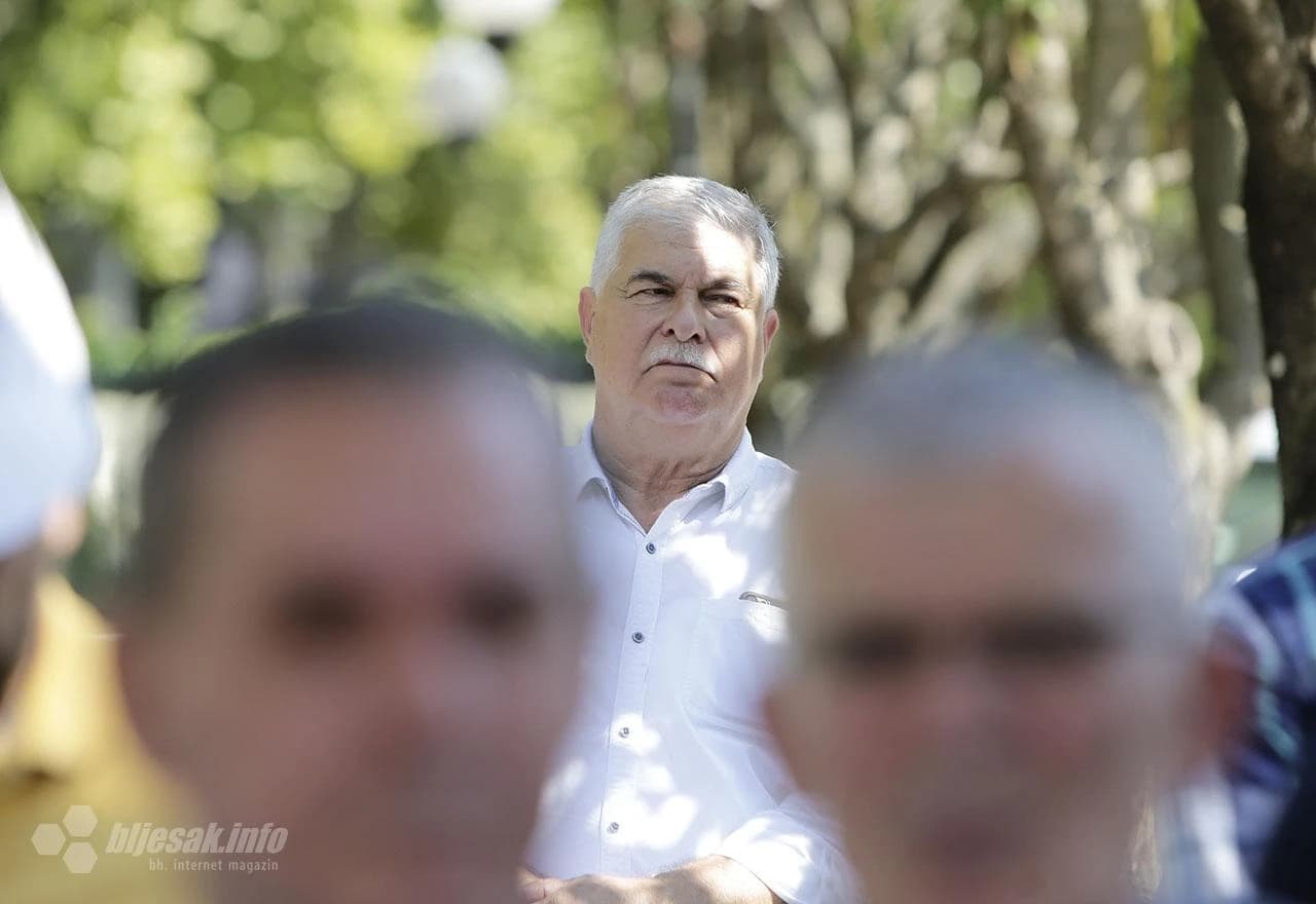 Biskup Petar Palić preuzeo službu mostarsko-duvanjskog biskupa i apostolskog upravitelja Trebinjsko-mrkanske biskupije.