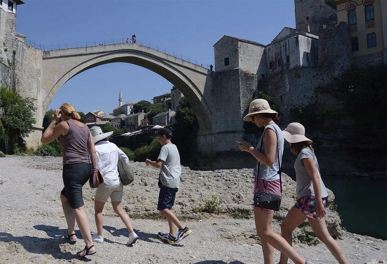 Tropske vrućine u Mostaru 
