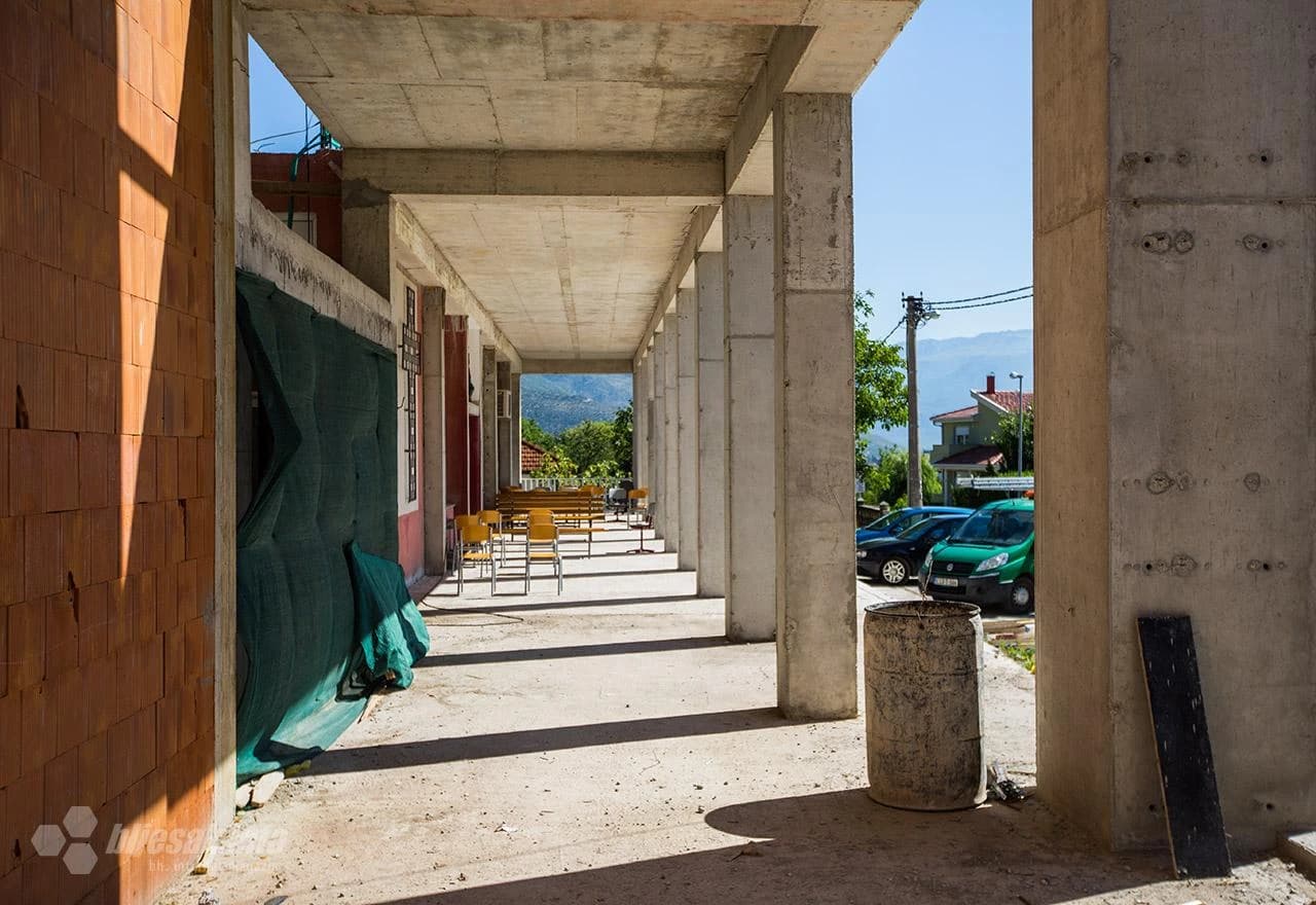 Župa sv. Tome Apostola na Bijelom brijegu 