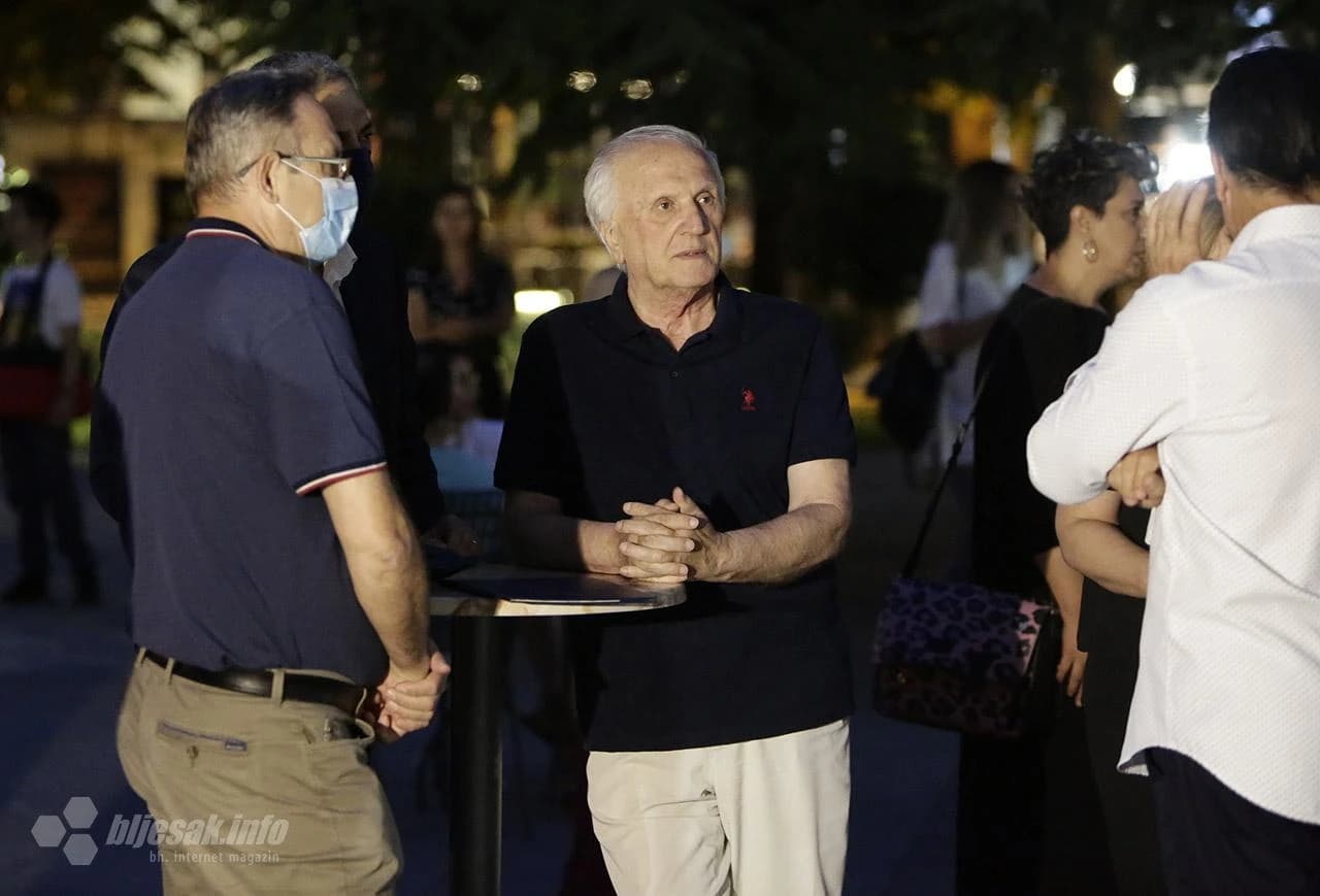 Projekcija glazbene razglednice Mostara