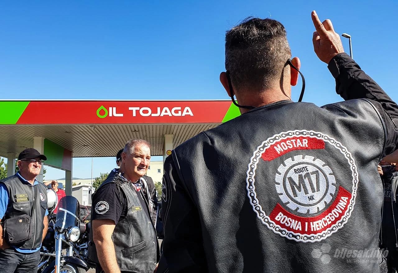 Mostarci krenuli na 'Moto maraton za Srebrenicu'