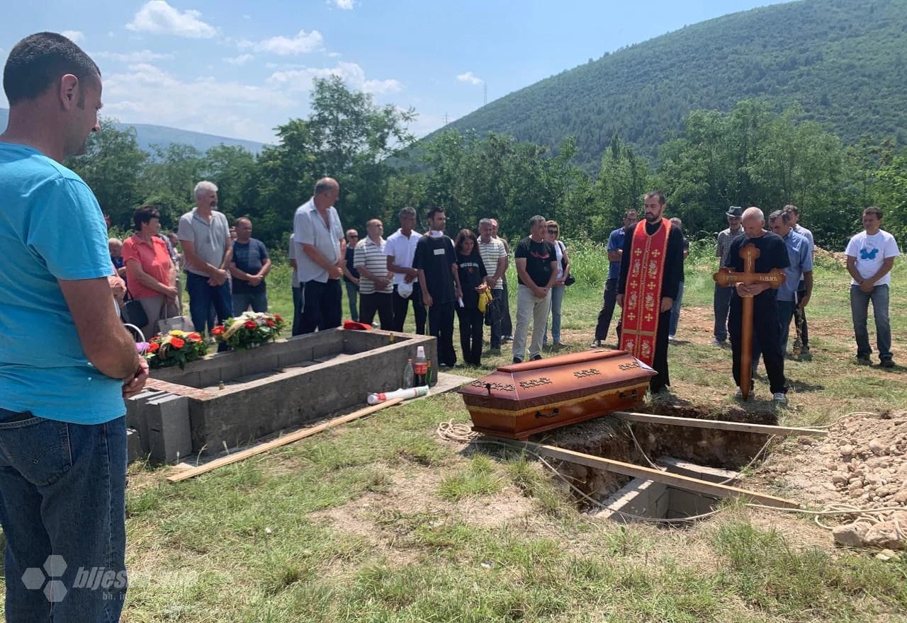Posljednji ispraćaj pokojnog Sime Siće Janjića
