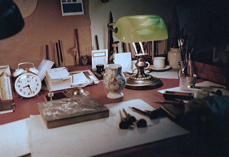 Umjetnikov radni stol - Virgilije Nevjestić - Jedan od najvećih hrvatskih umjetnika i intelektualaca