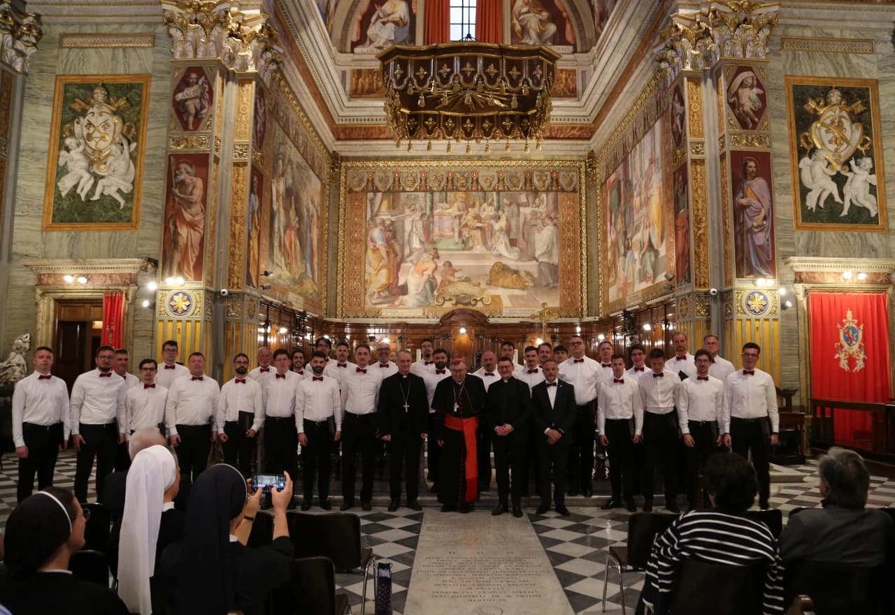 Kardinal Puljić i Akademski muški zbor Fakulteta elektronike i računarstva Sveučilišta u Zagrebu