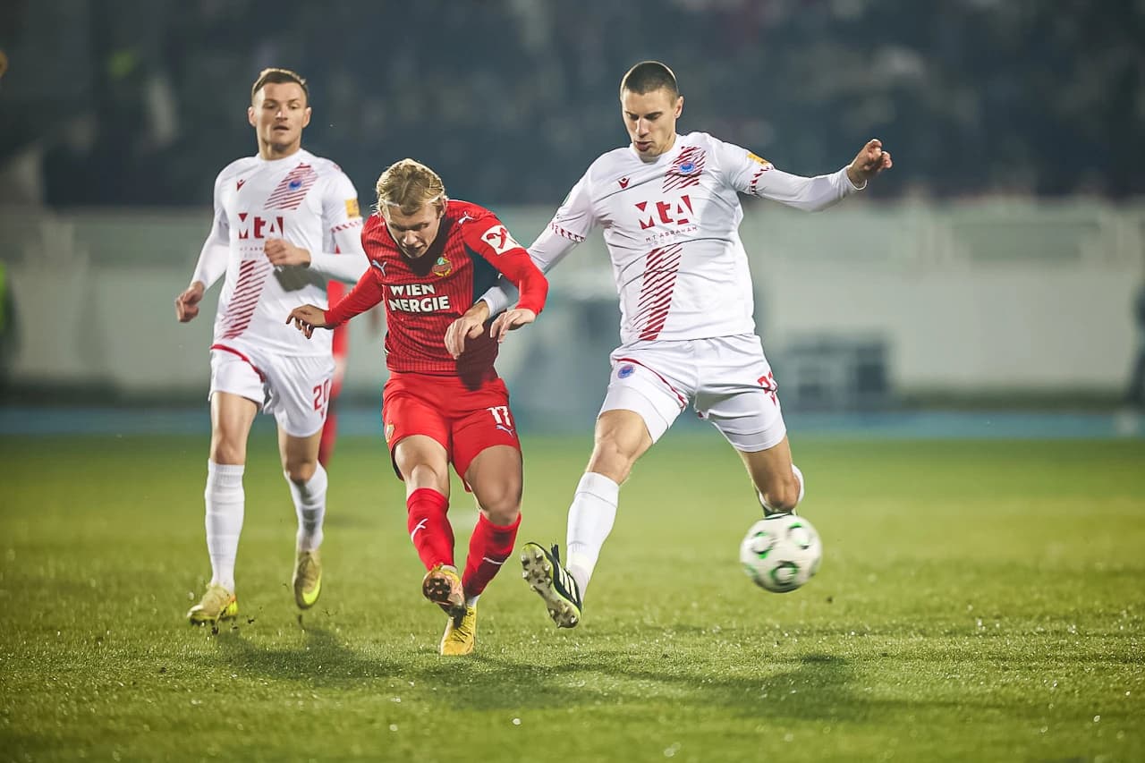 Gulliksen i Savić u duelu